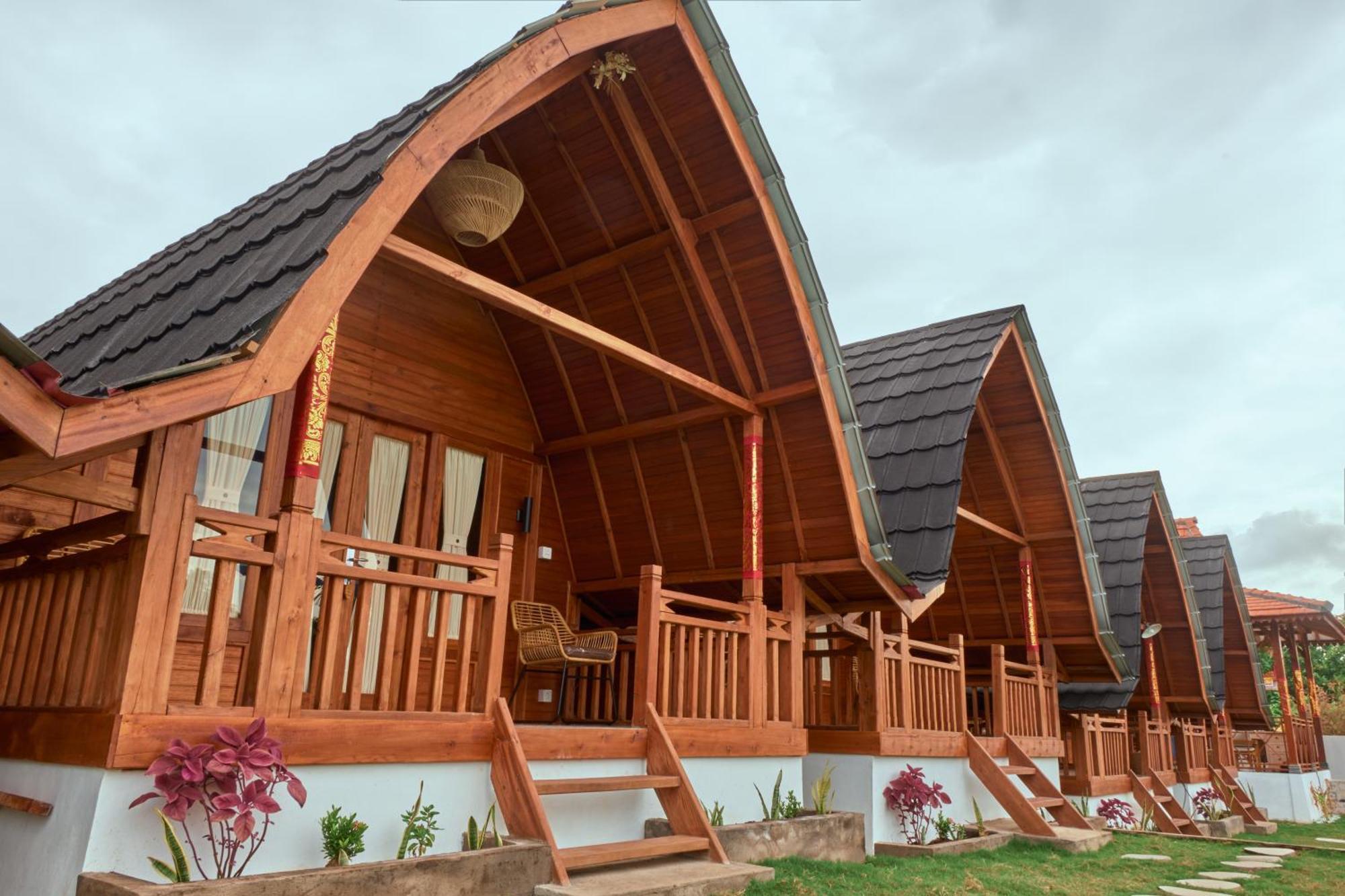Plumeria Np Batununggul Екстериор снимка