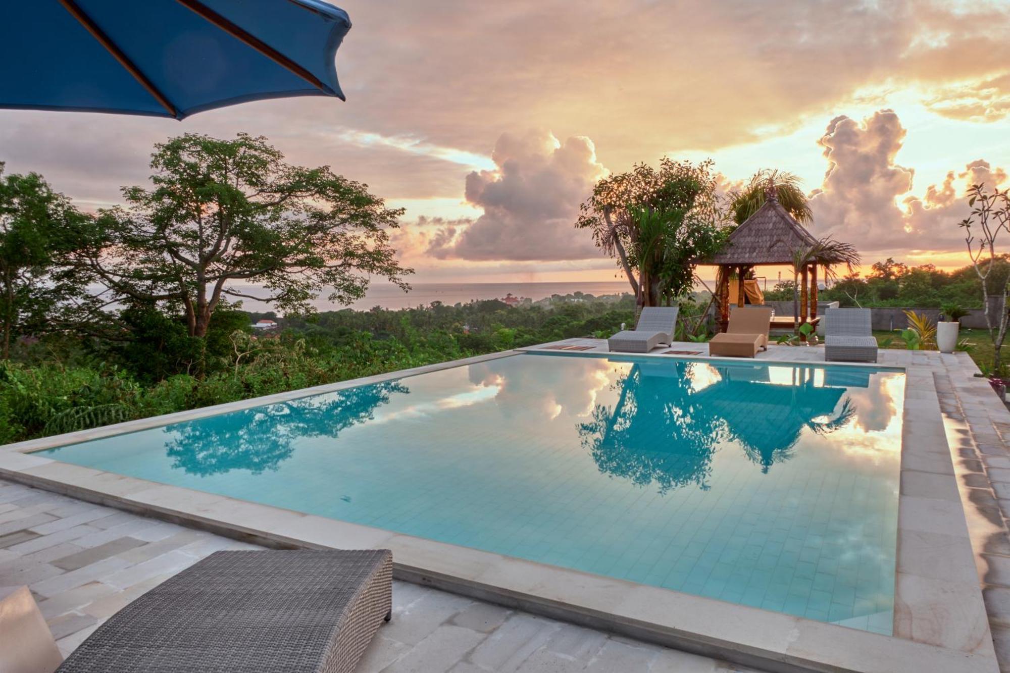 Plumeria Np Batununggul Екстериор снимка
