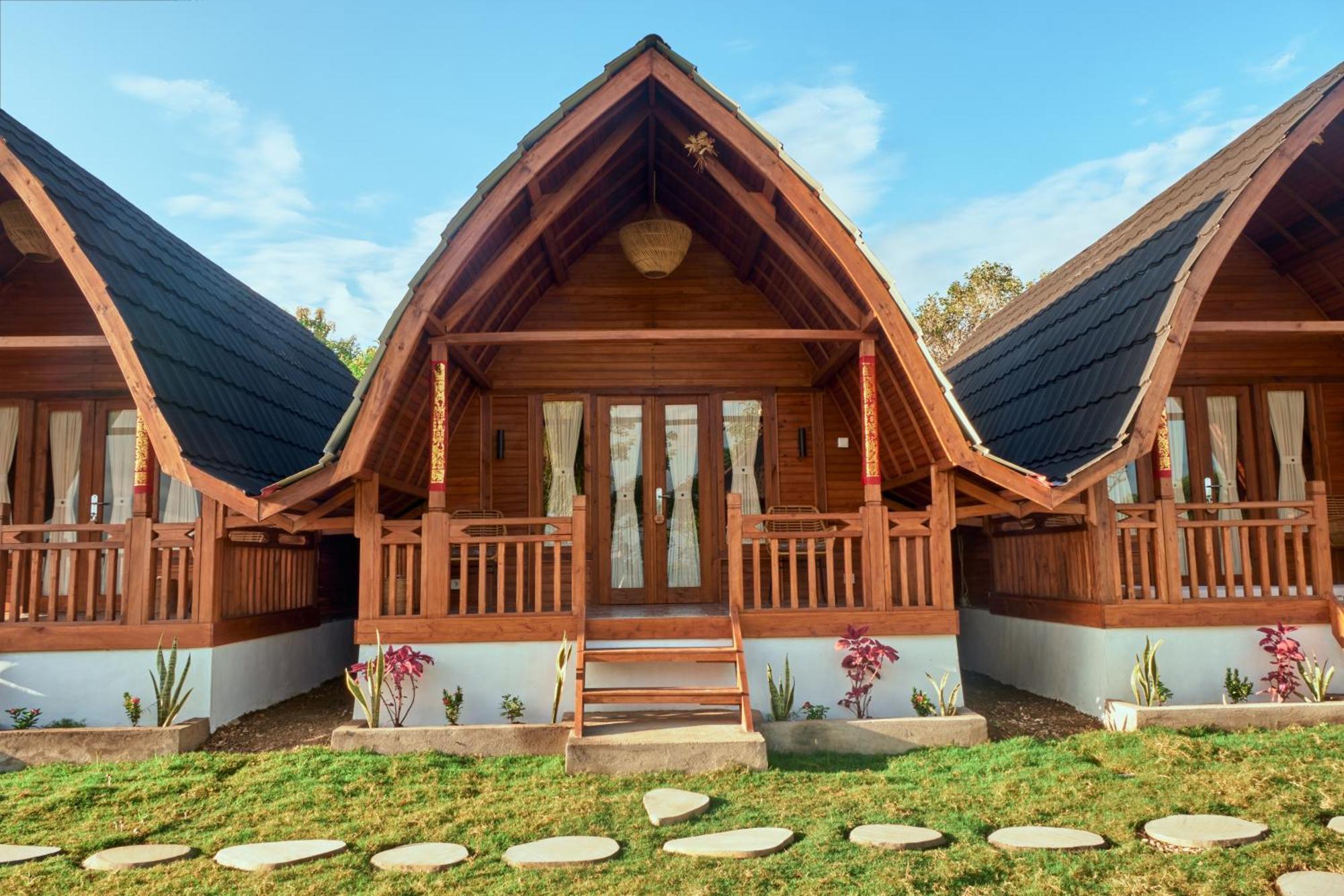 Plumeria Np Batununggul Екстериор снимка